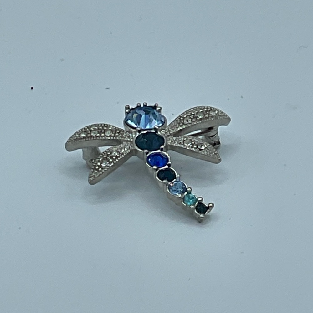 “DRAGONFLY” VINTAGE RHINESTONE PIN/ BROOCH. - Picture 2 of 11